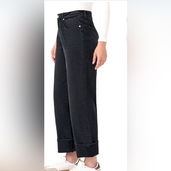 Edited Denim - (EUC) Elegant Black Straight Cuffed Wide Leg Women's Jeans